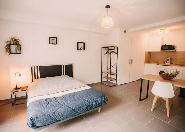 Franc-Bisontin - Unique ! 4 Logements Disponibles